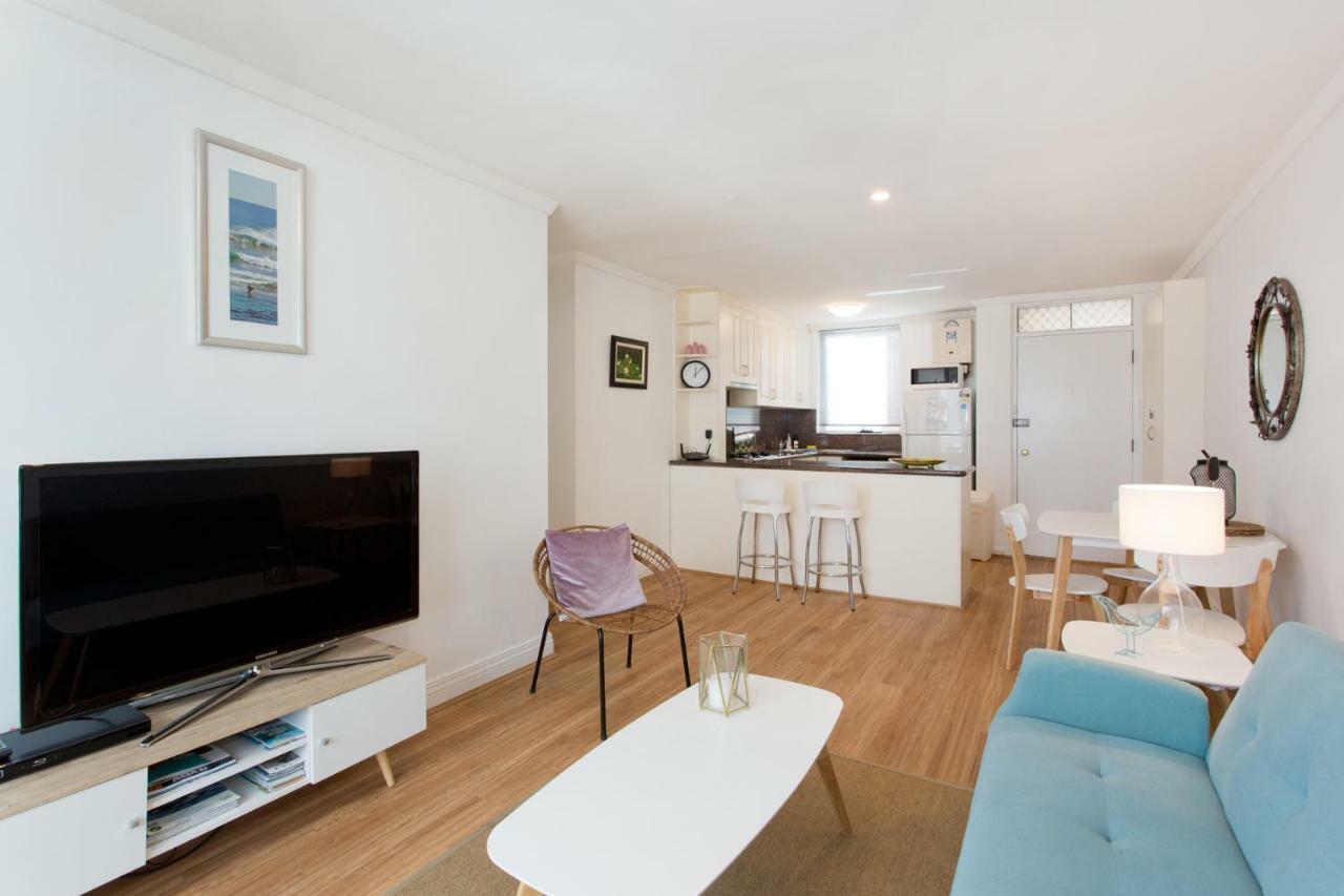 Ocean Breeze Apartment Fremantle Exterior photo