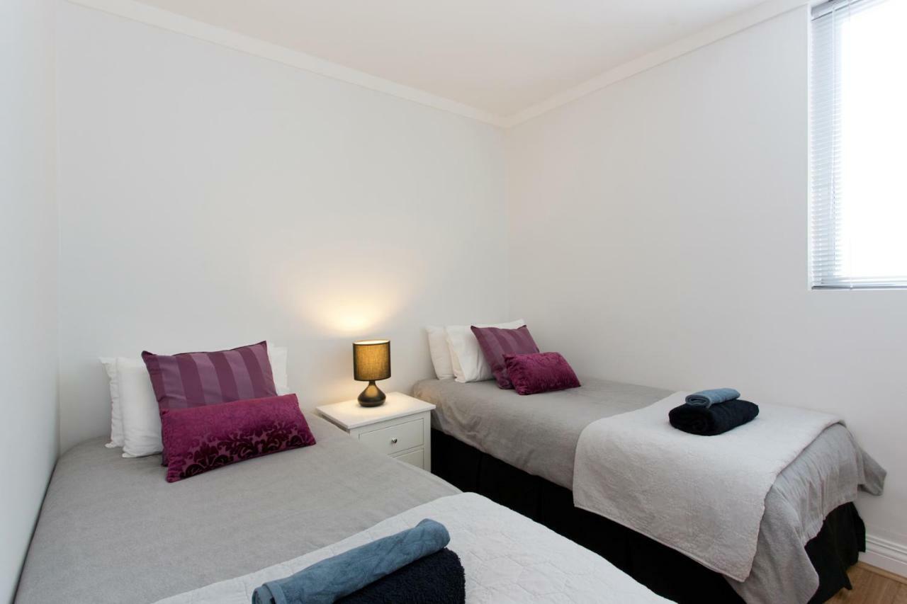 Ocean Breeze Apartment Fremantle Exterior photo